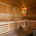 アパート Modern With Sauna ヴェゾナ